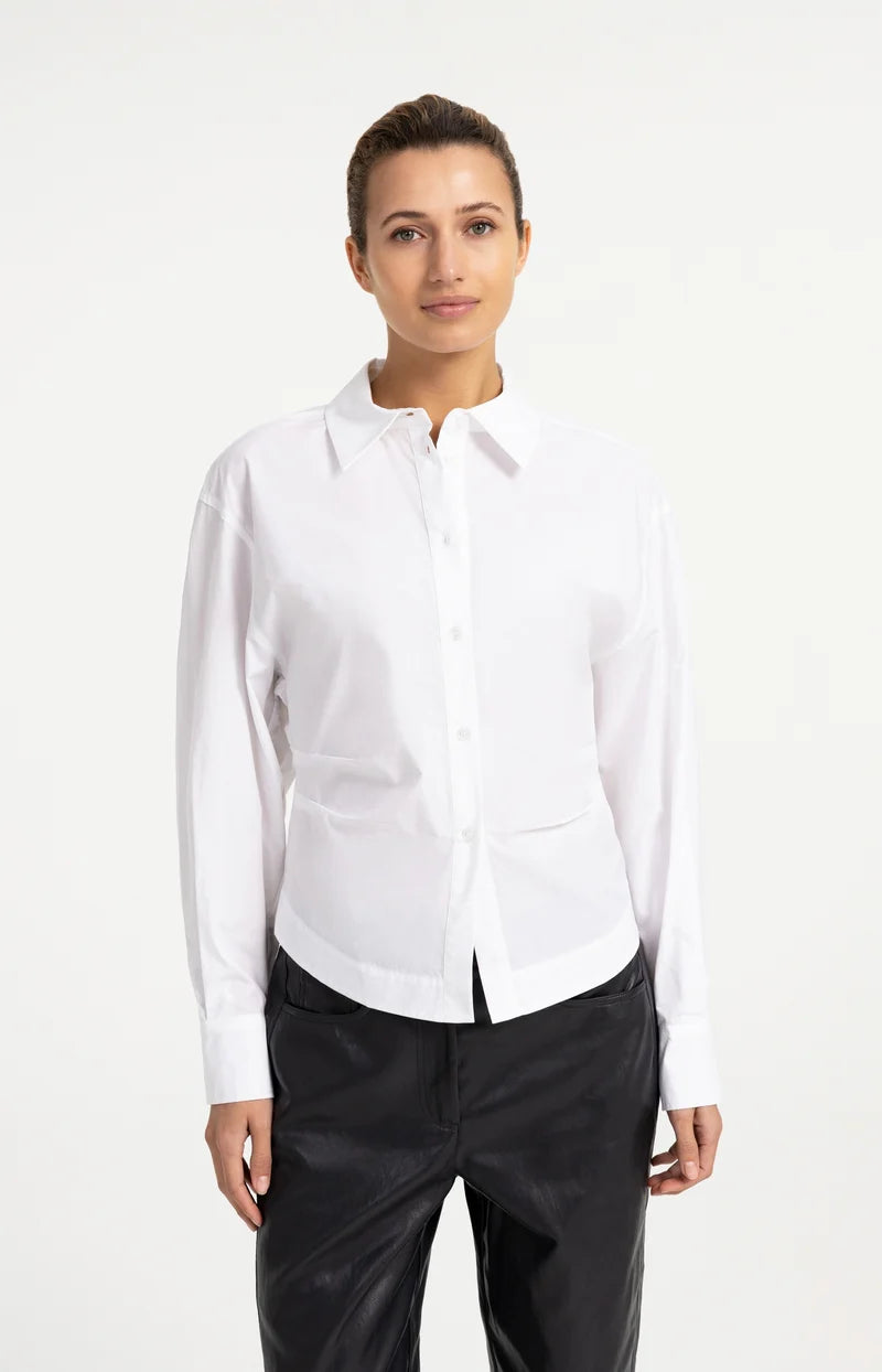 Bluse mit Zierfalte