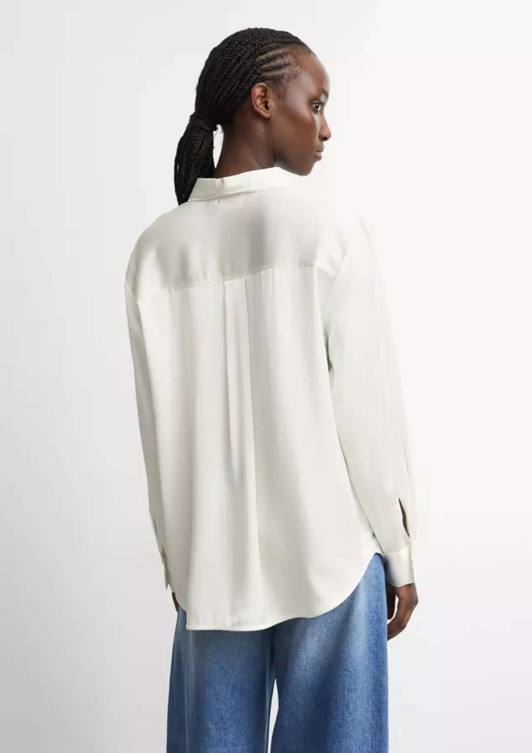 Klassische Bluse
