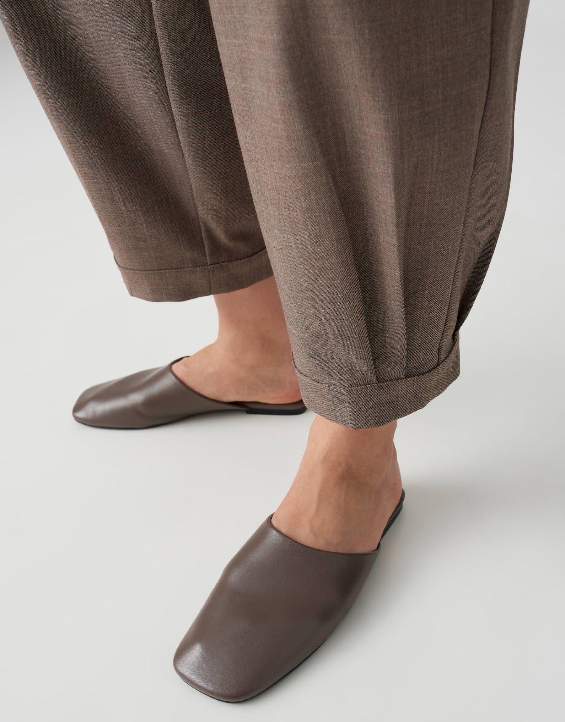 Hose Myha Curved