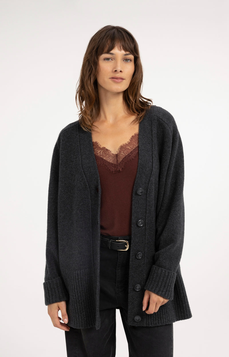 Oversize-Rippstrickcardigan