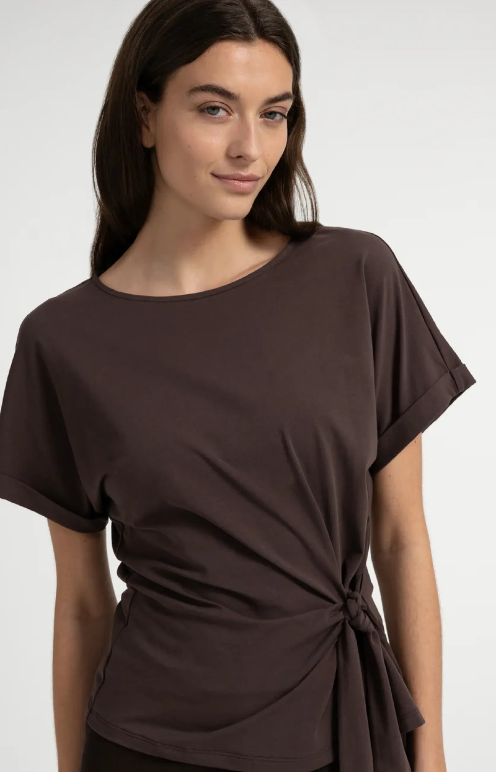 T-Shirt mit Knotendetail