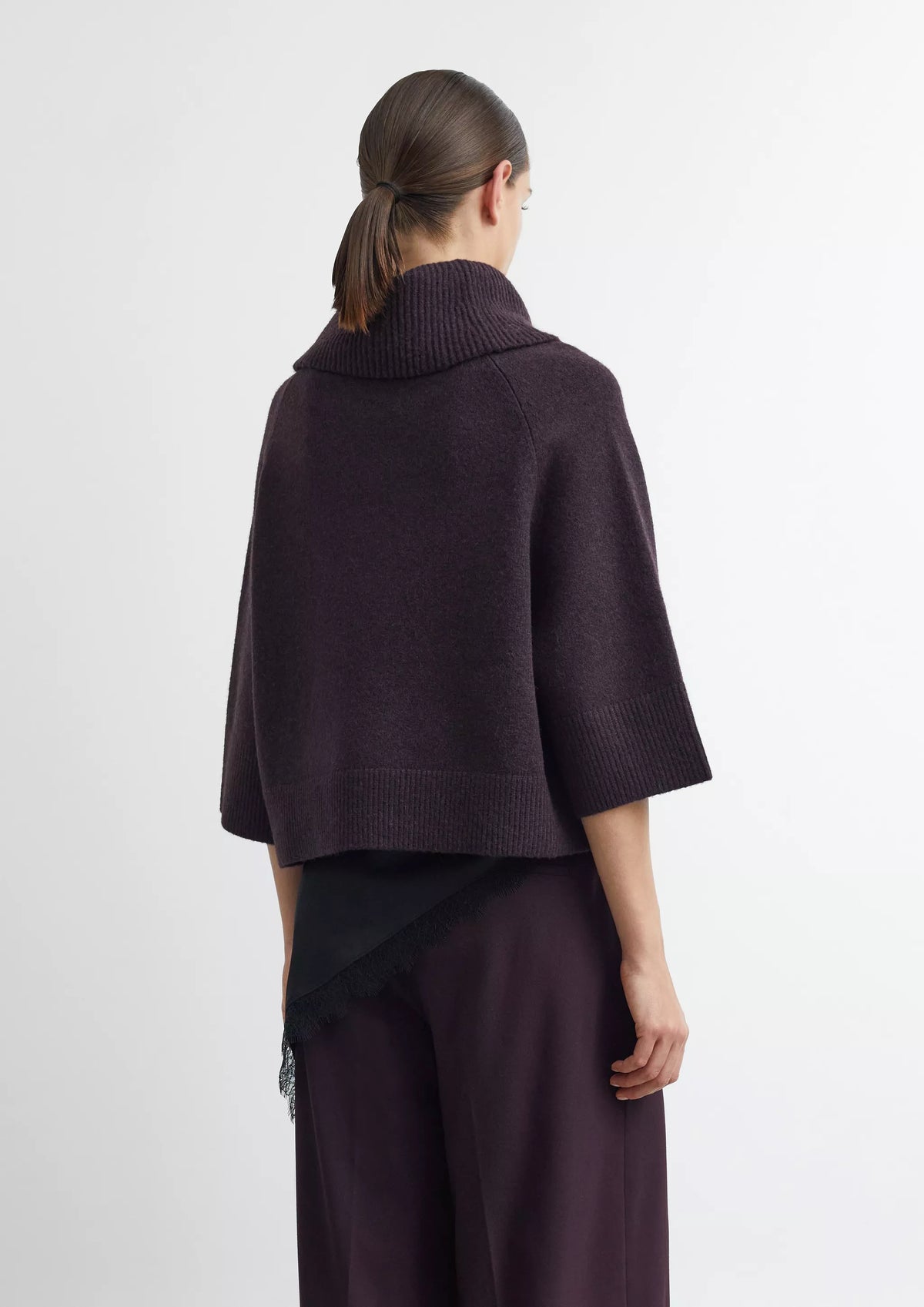 Poncho-Pullover mit weitem Rollkragen