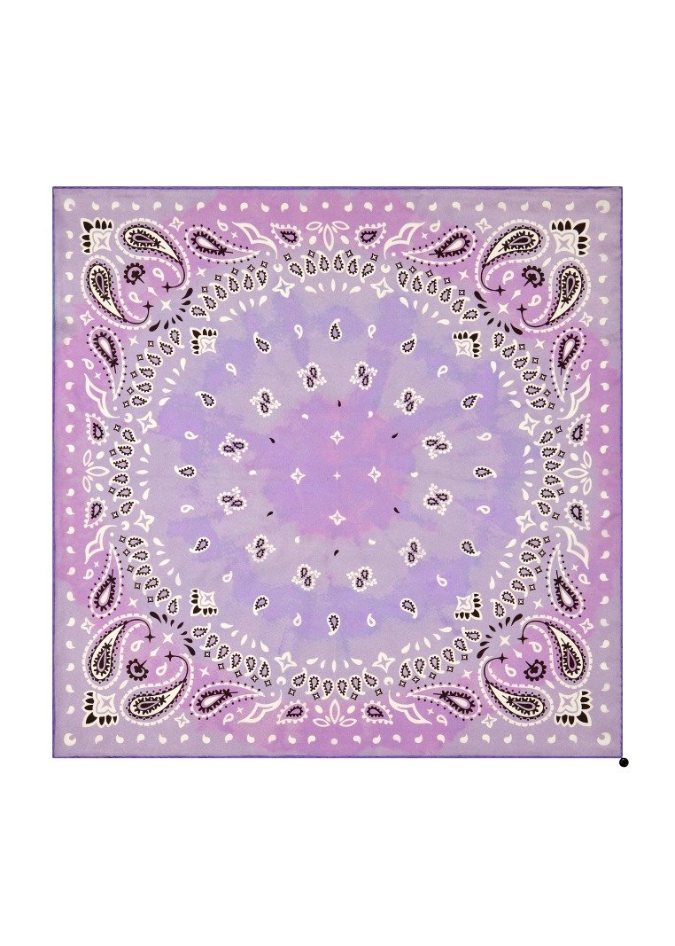 Nicki Tuch mit Paisley-Muster