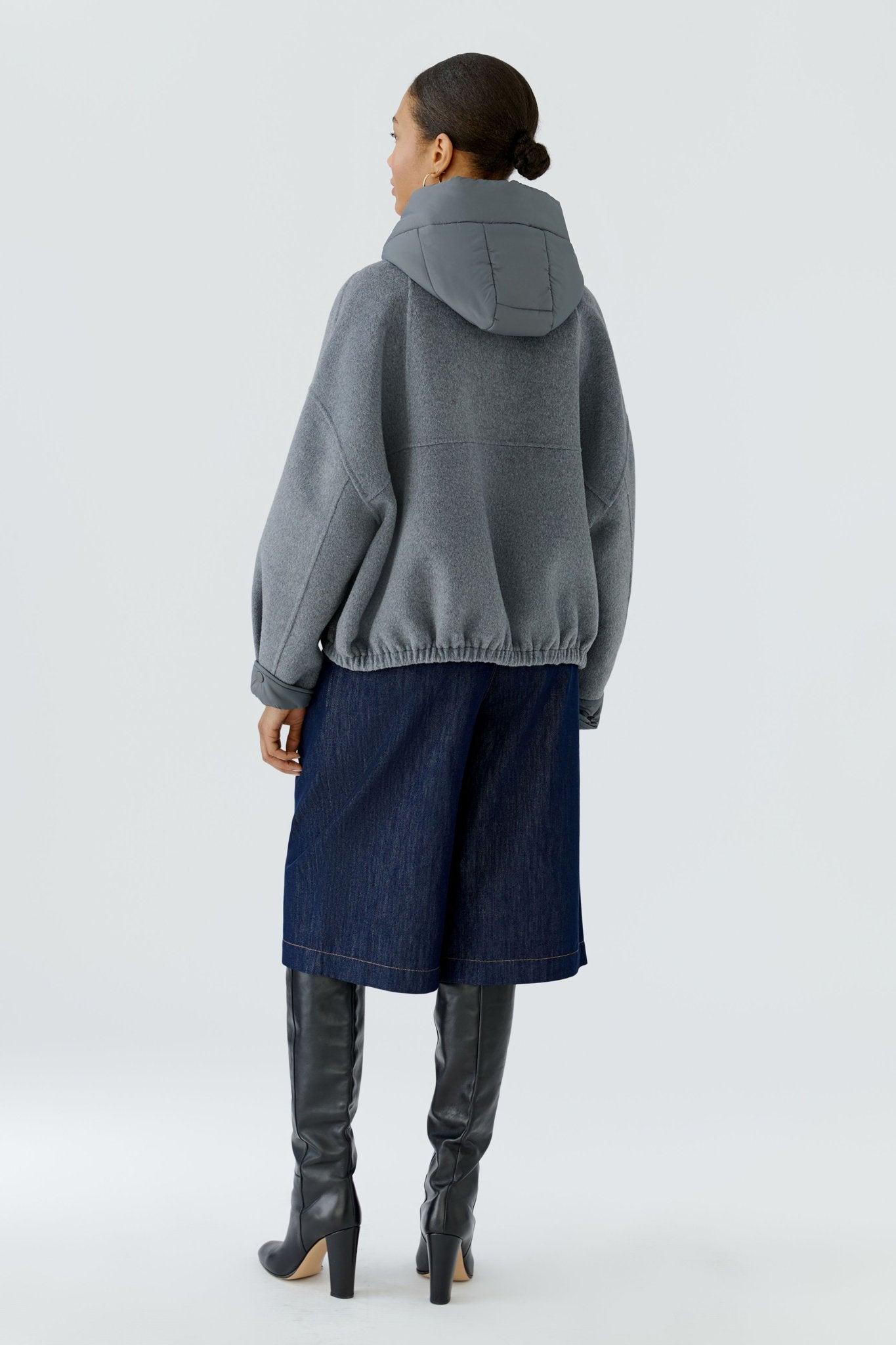 Jacke mit Kapuze