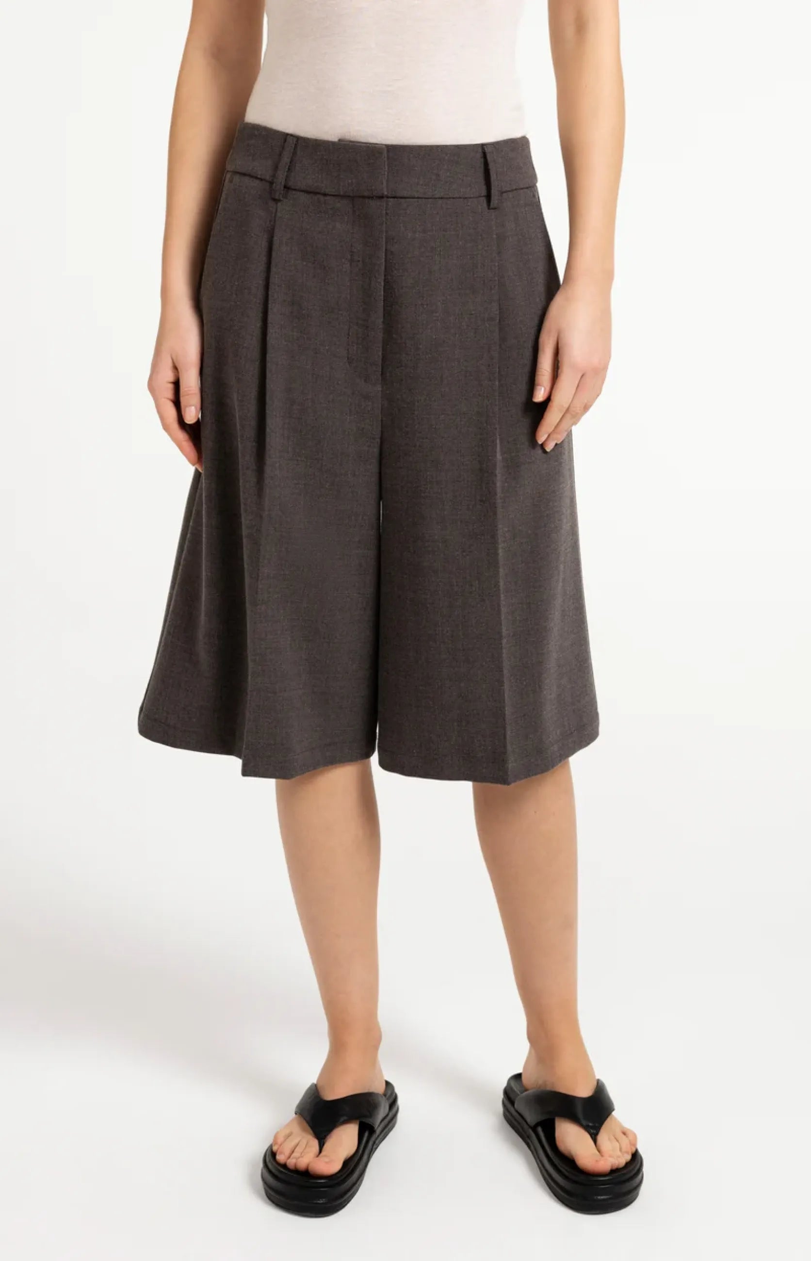 Bermudashorts mit Bundfalten