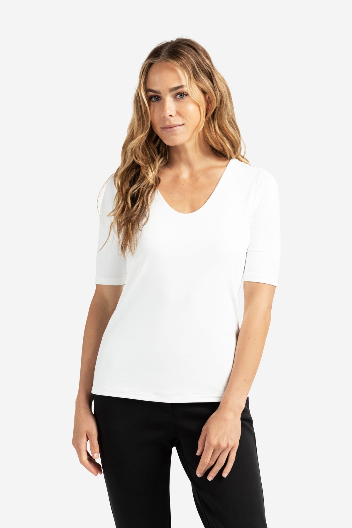 T-Shirt mit rundem V-Ausschnitt