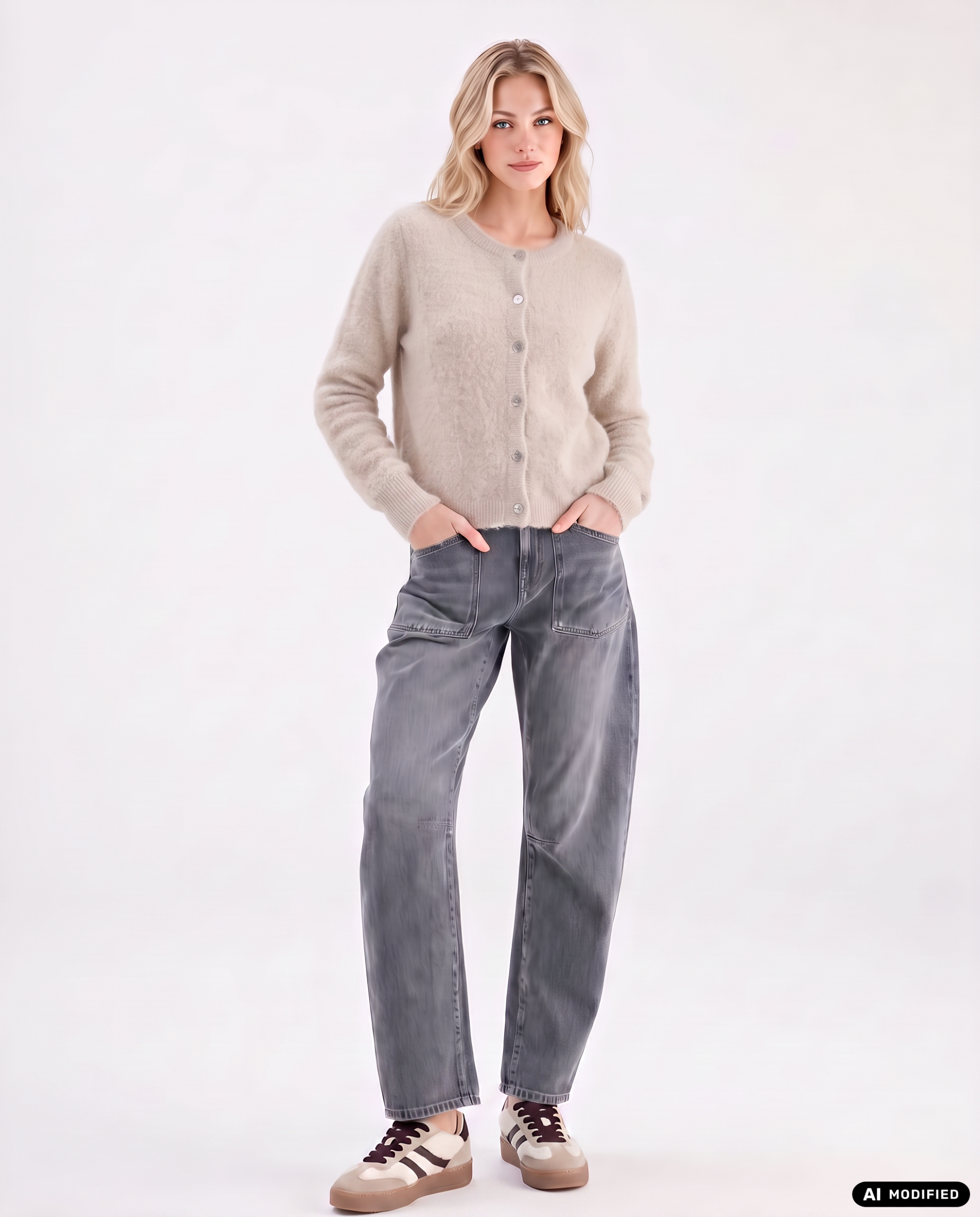 Strickjacke mit Rundhalsausschnitt