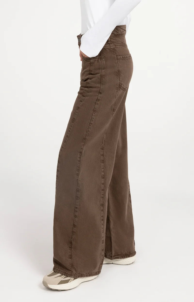 Jeans mit weitem Bein