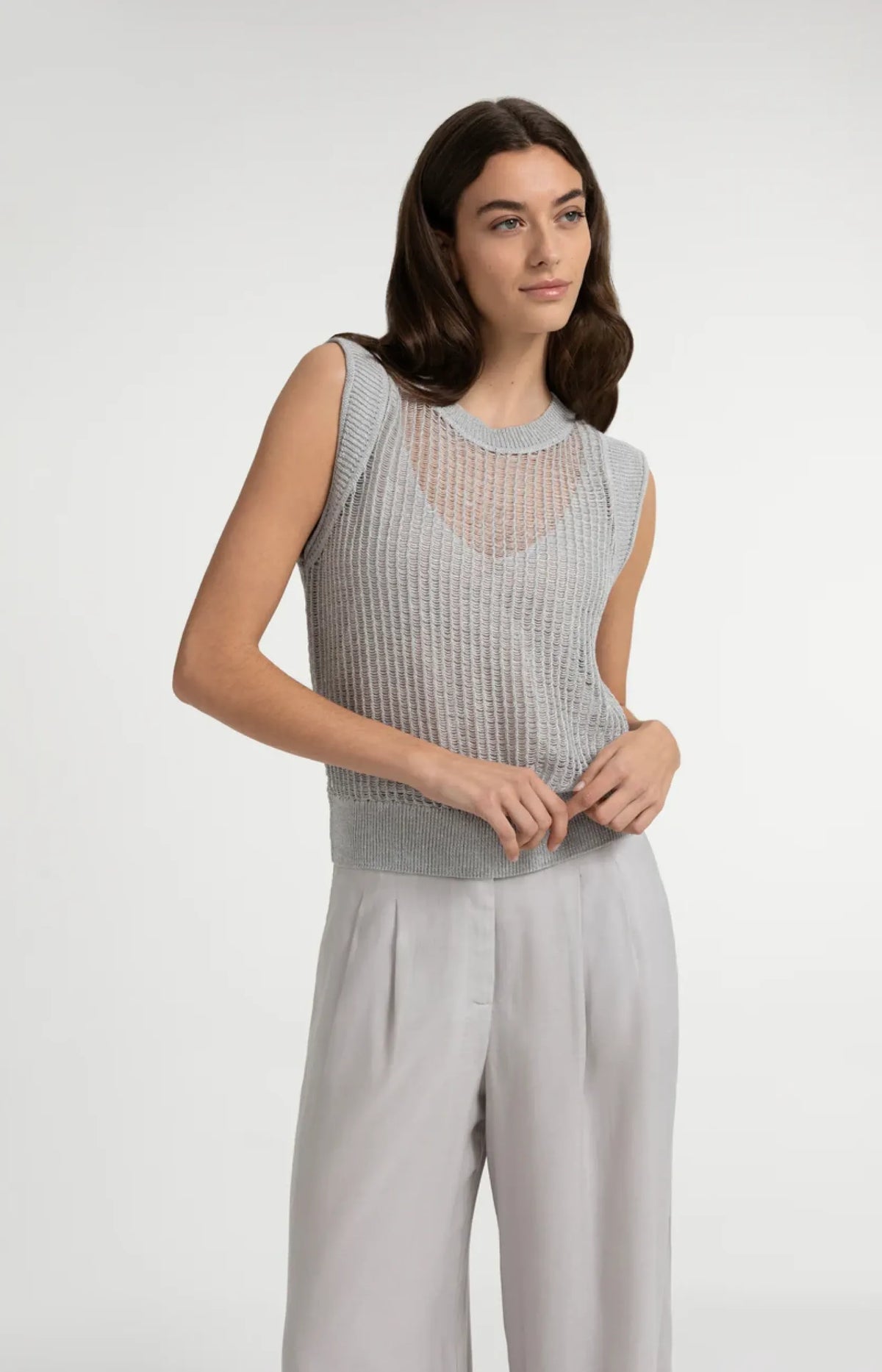Ärmelloser Strickpullover im Lagenlook