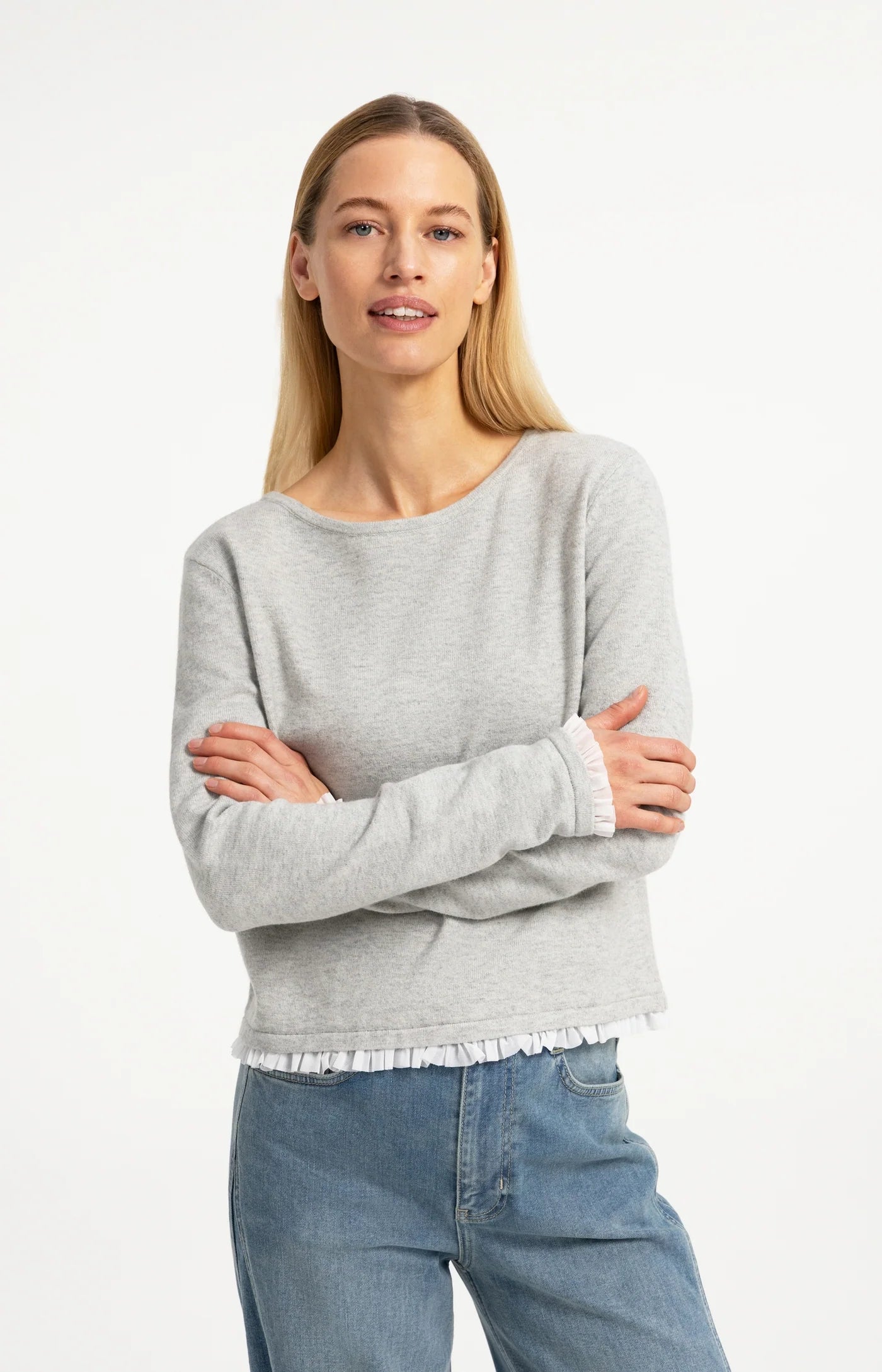 Feinstrick-Pullover mit Rüschenborten