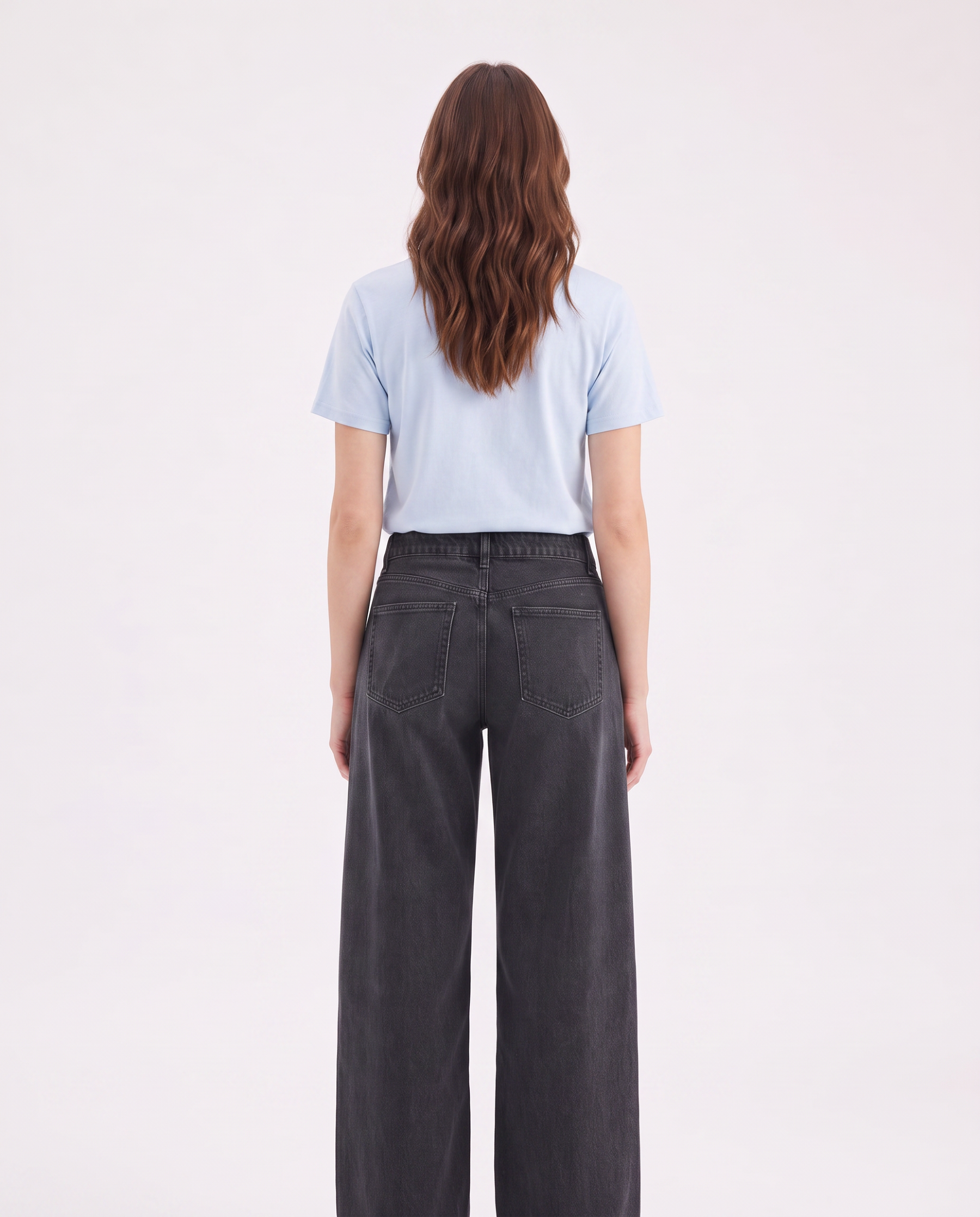 Basic T-Shirt