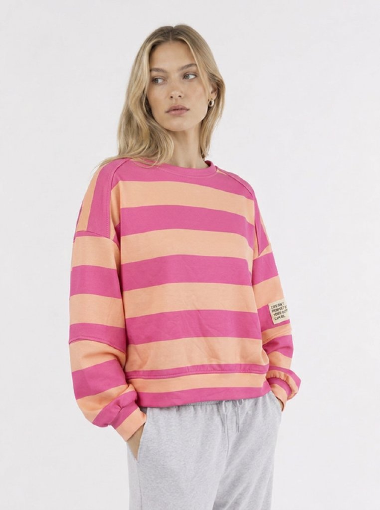 Sweatshirt "Life Isn`t Perfect"