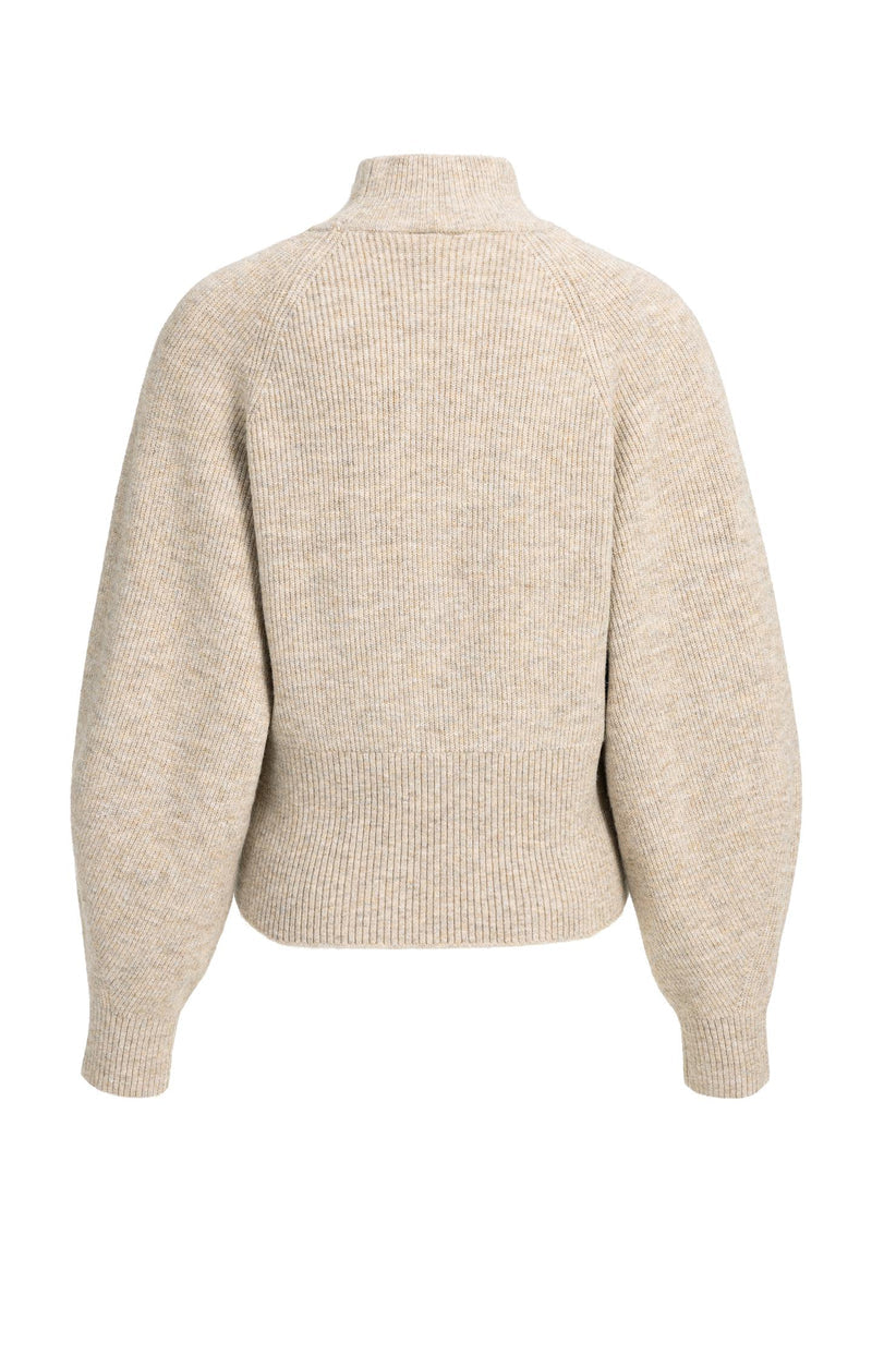 Gestrickter Rollkragenpullover mit Fledermausärmeln