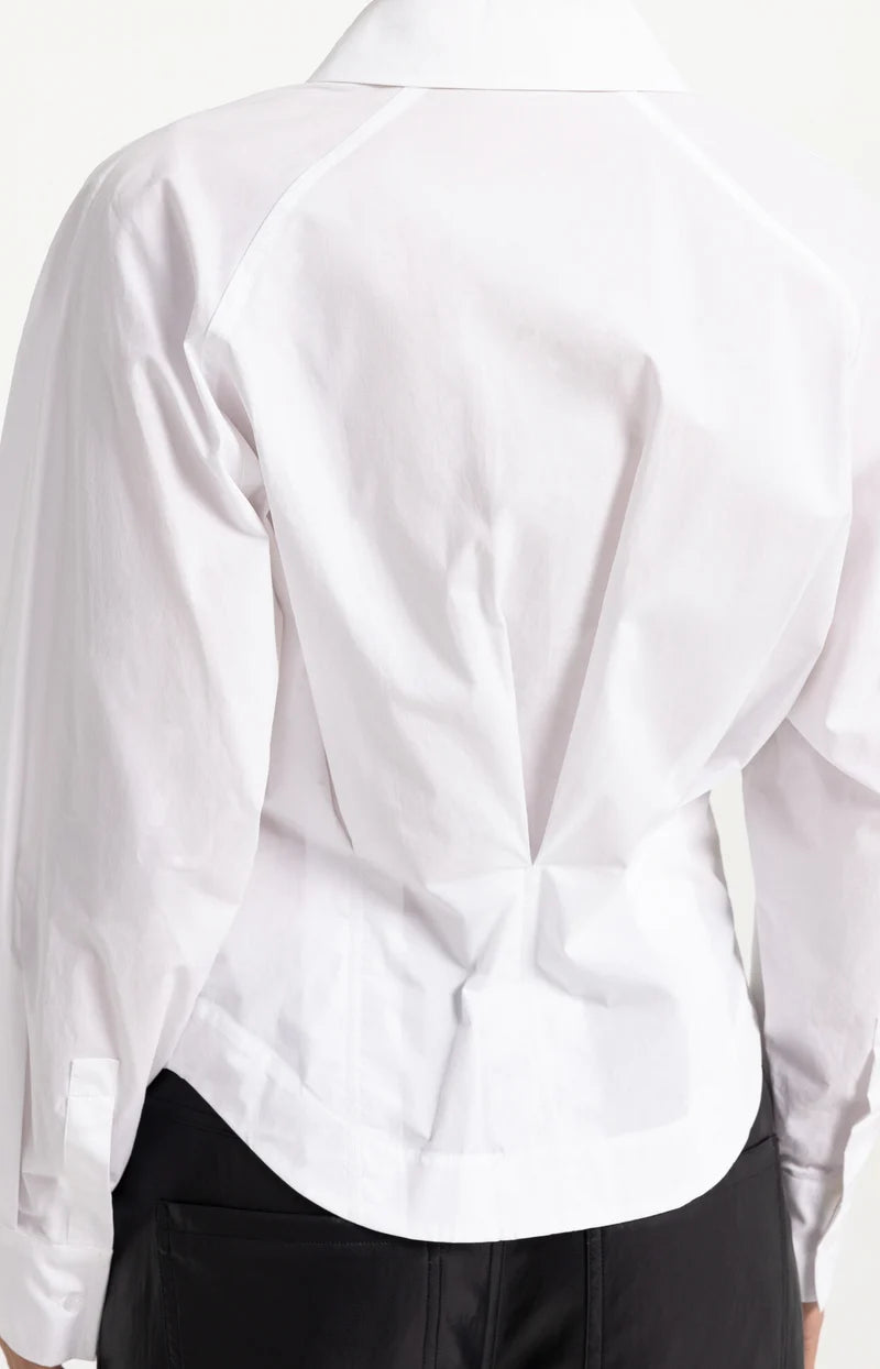 Bluse mit Zierfalte