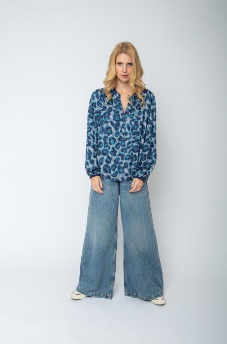 Emily Blusen Silver Aqu