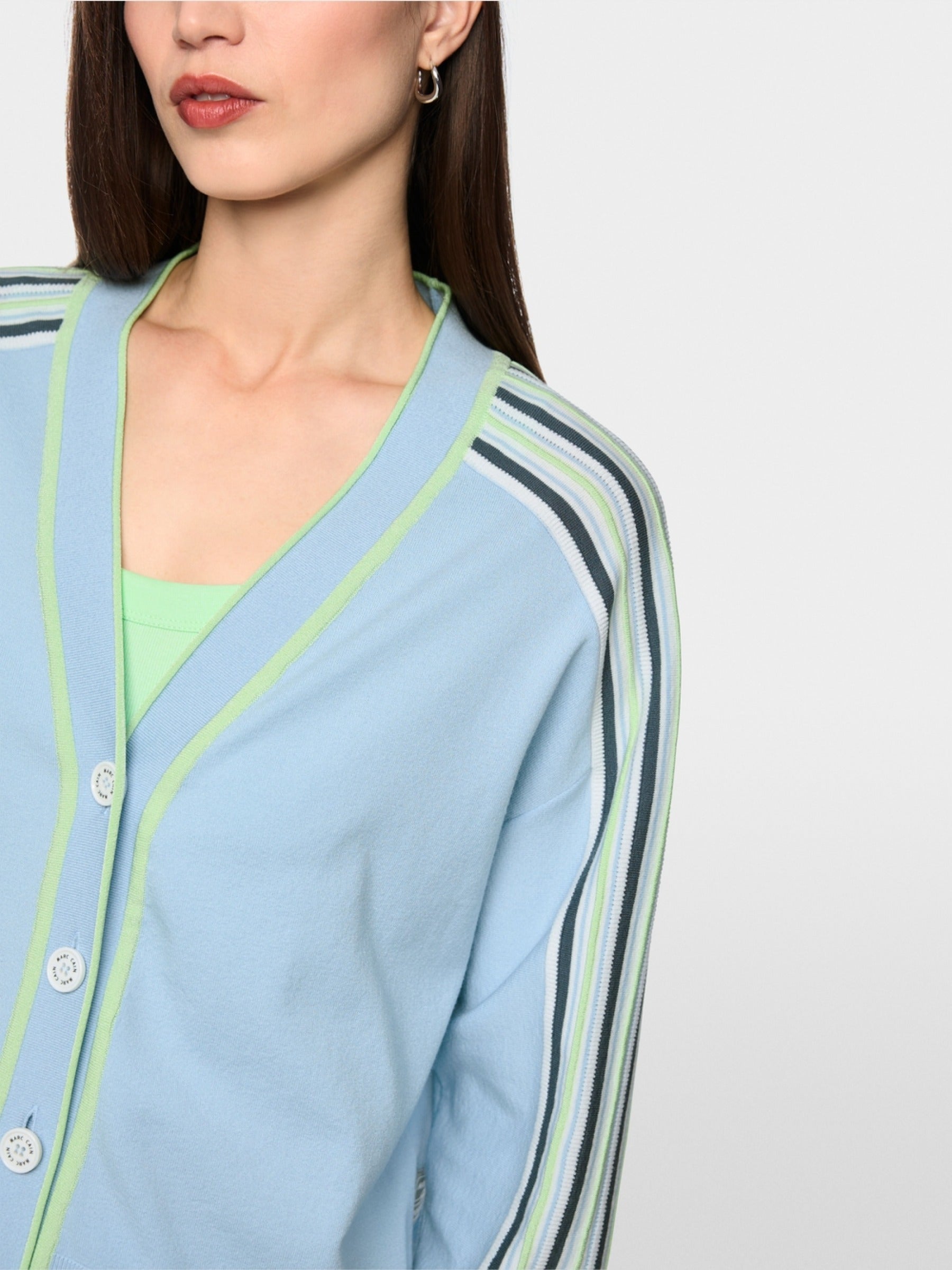 Cardigan mit seitlichen Streifen