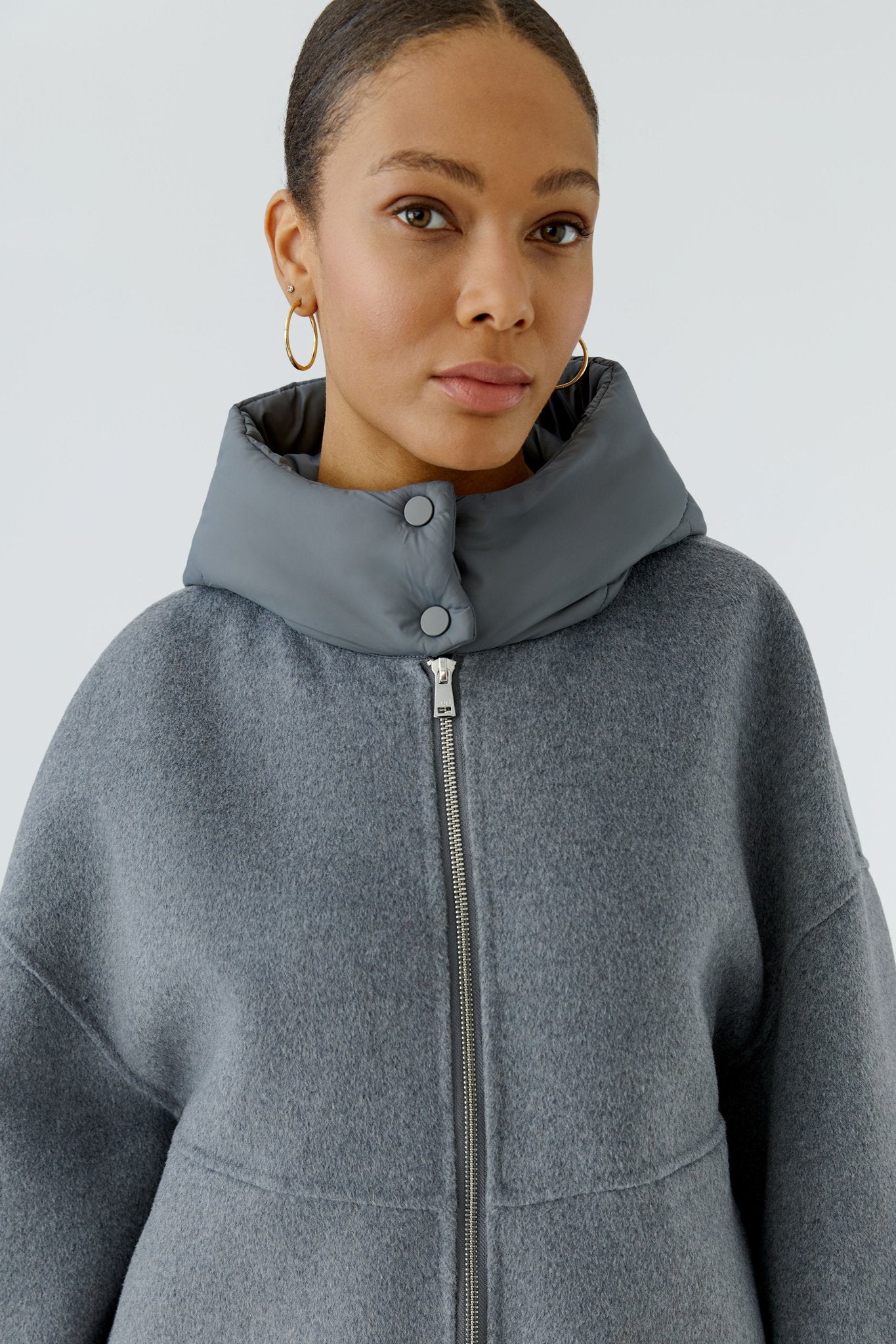 Jacke mit Kapuze