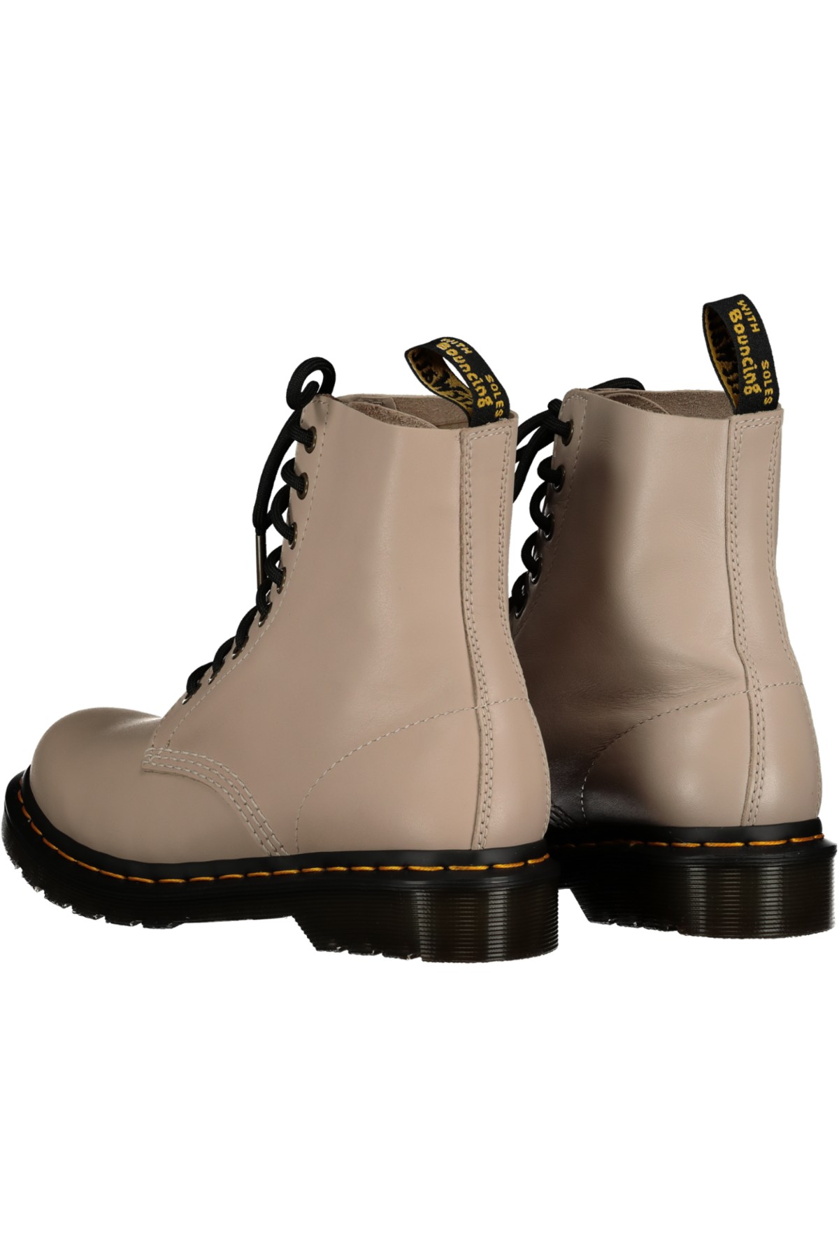 pascal wanama boot natural