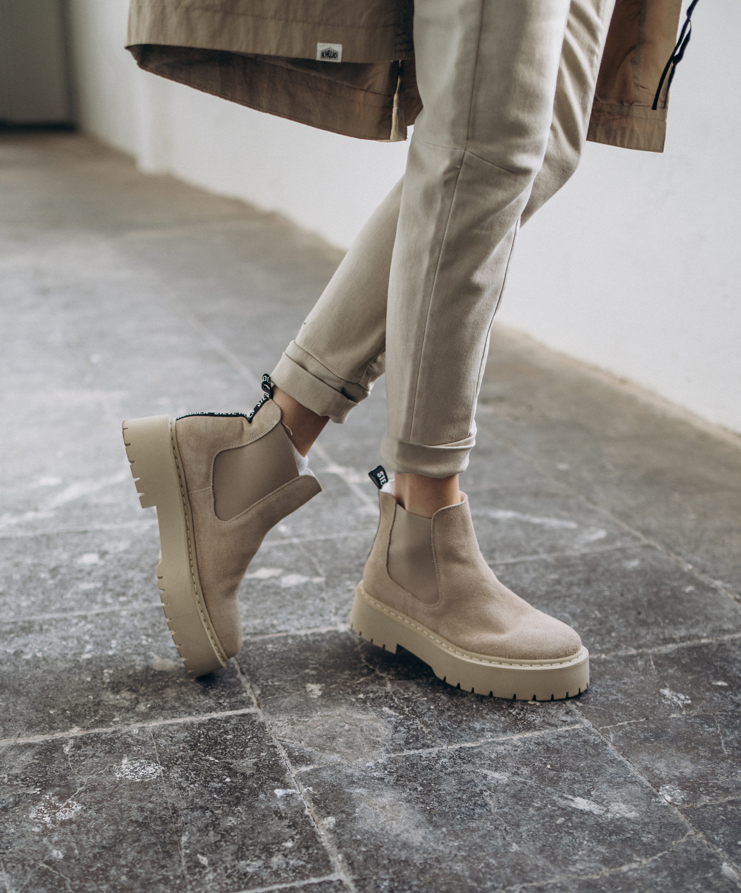 boots beige steve madden